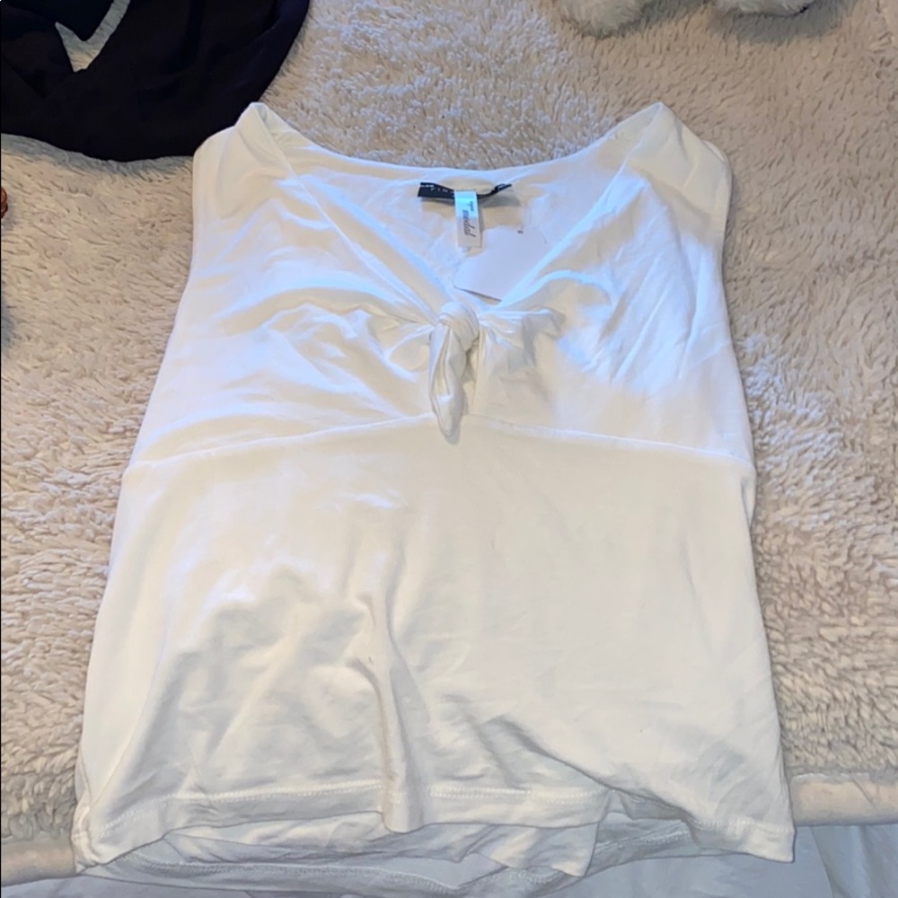 White tie top